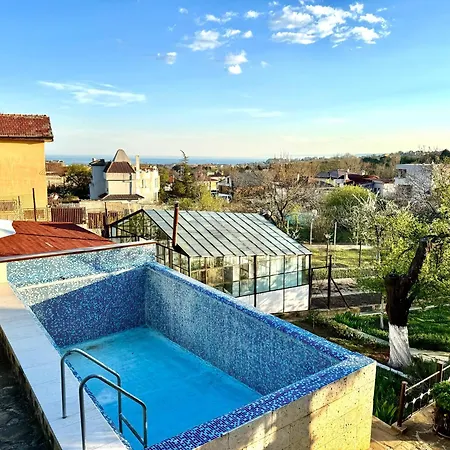 Villa Eco Park *